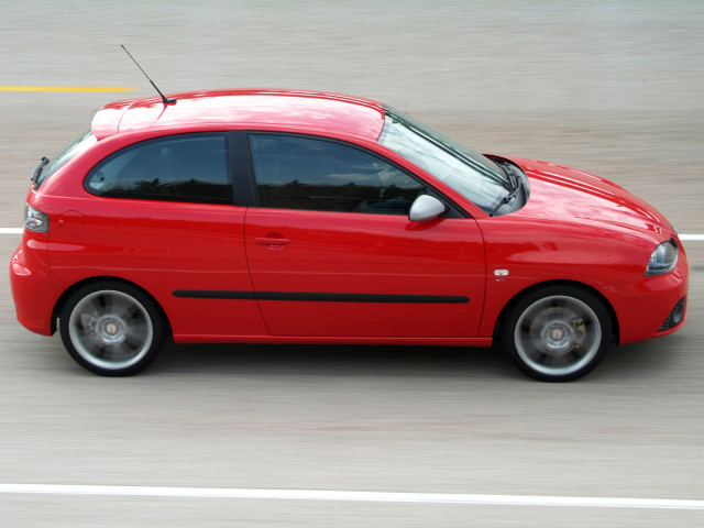 Seat Ibiza фото