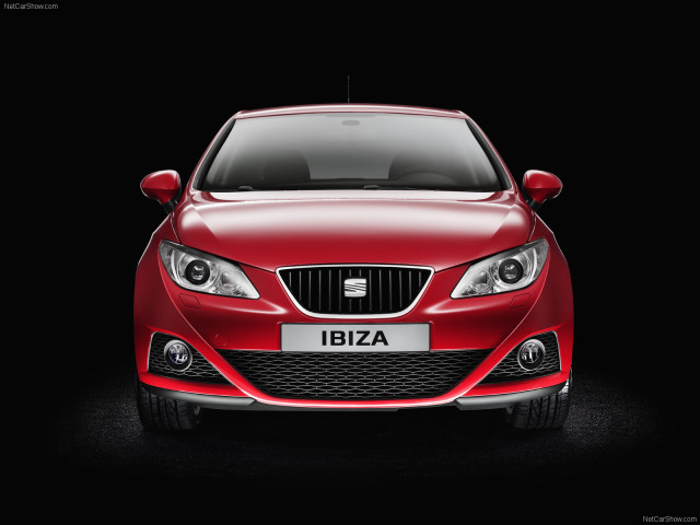 Seat Ibiza фото