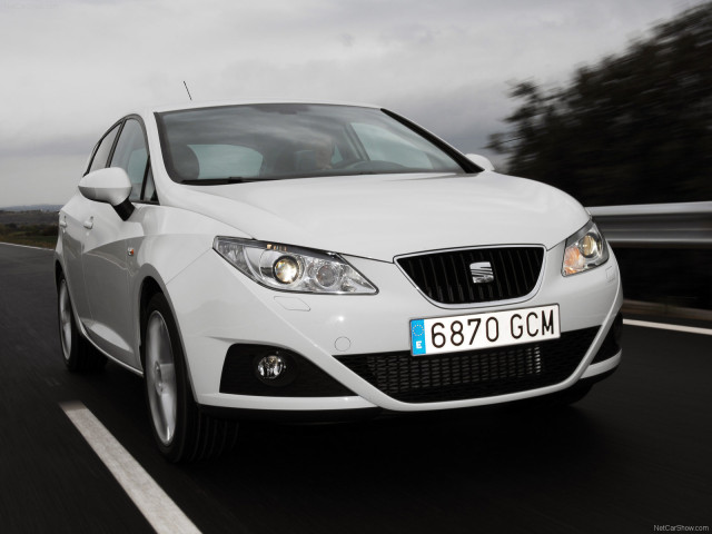 Seat Ibiza фото