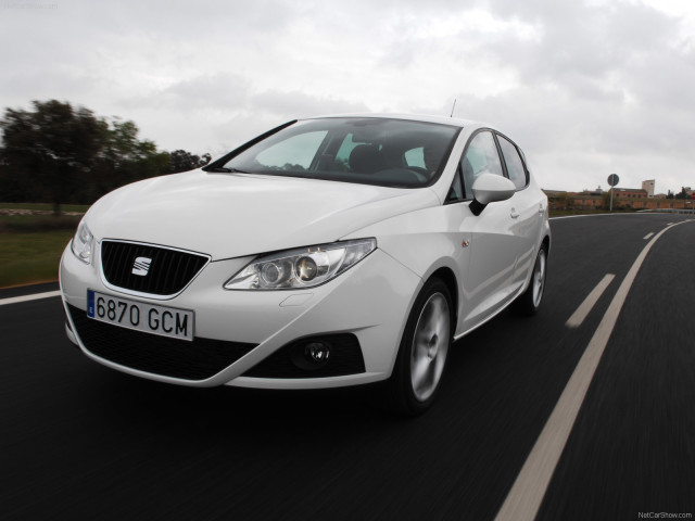 Seat Ibiza фото