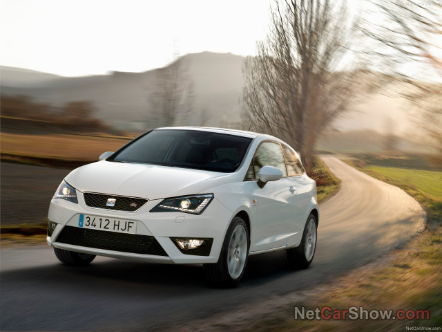 Seat Ibiza фото