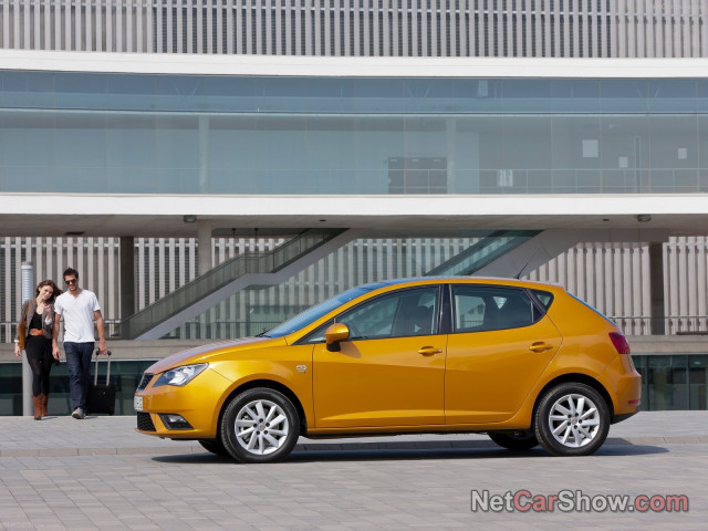 Seat Ibiza фото