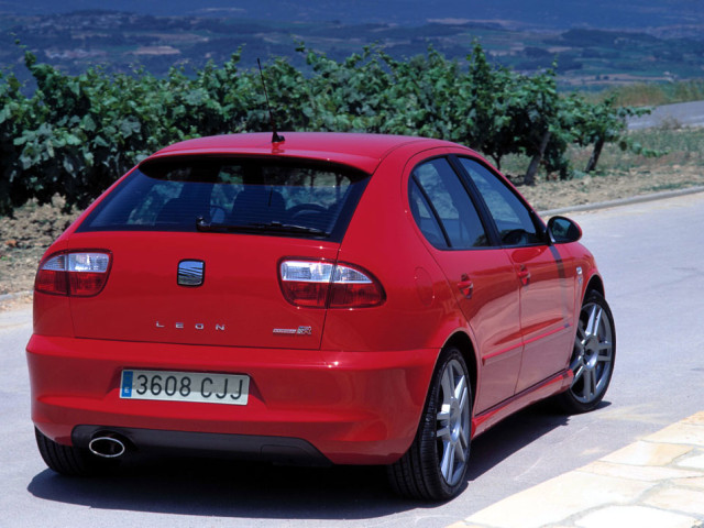 Seat Leon Cupra фото