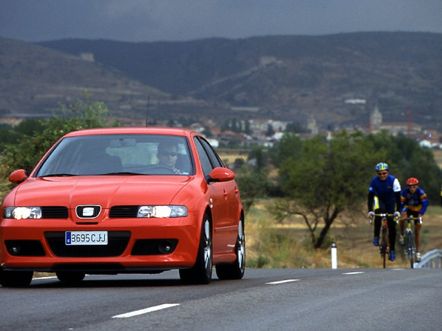 Seat Leon Cupra фото