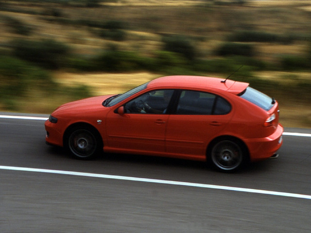 Seat Leon Cupra фото