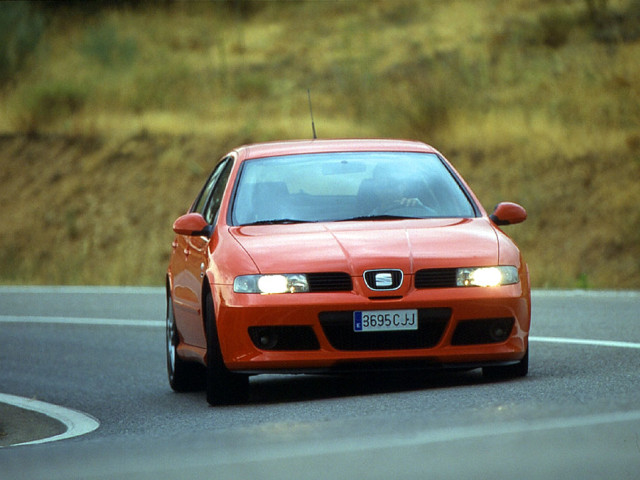 Seat Leon Cupra фото