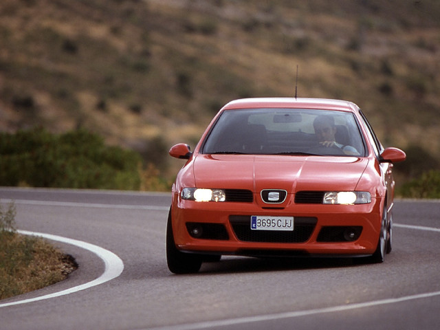 Seat Leon Cupra фото