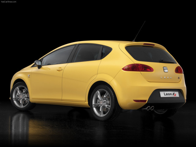 Seat Leon FR фото