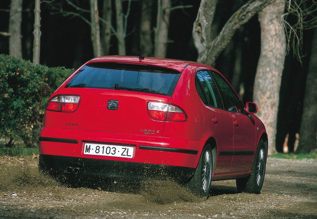 Seat Leon Sport фото 16108