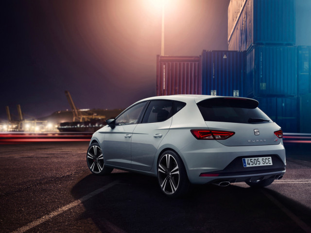 Seat Leon фото