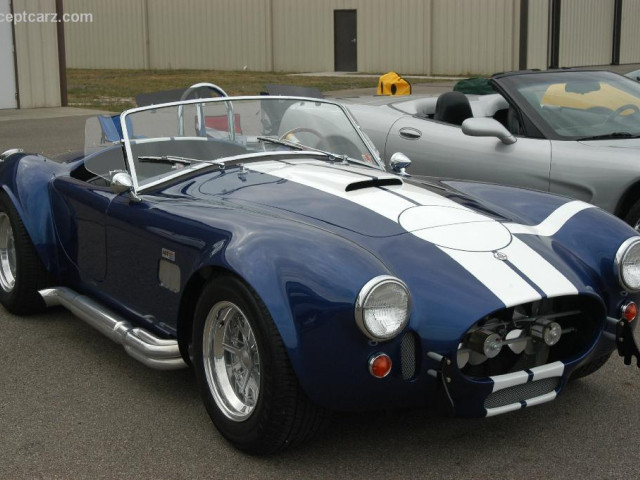 Shelby Super Cars Cobra 427 фото