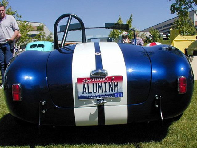 Shelby Super Cars Cobra 427 фото