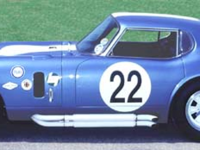 Shelby Super Cars Cobra фото