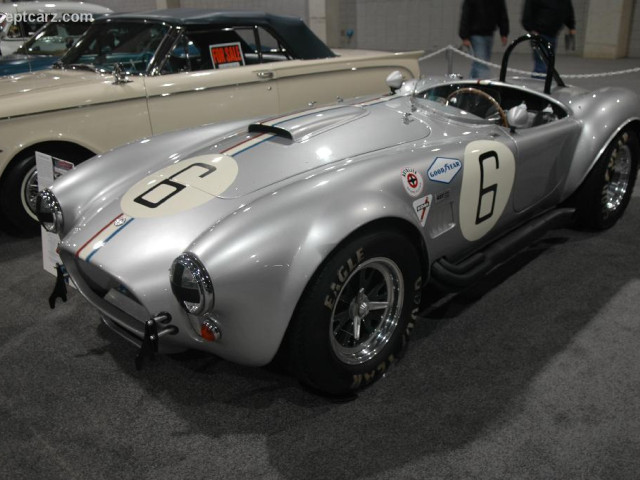 Shelby Super Cars Cobra фото