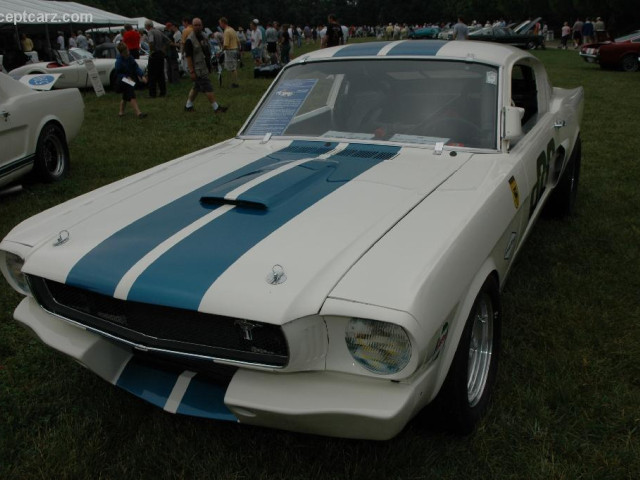 Shelby Super Cars Mustang GT350 фото