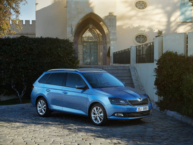 Skoda Fabia Combi фото