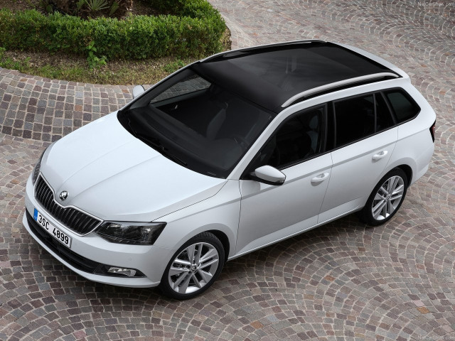 Skoda Fabia Combi фото