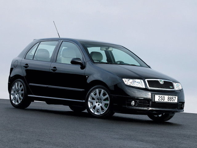 Skoda Fabia RS фото