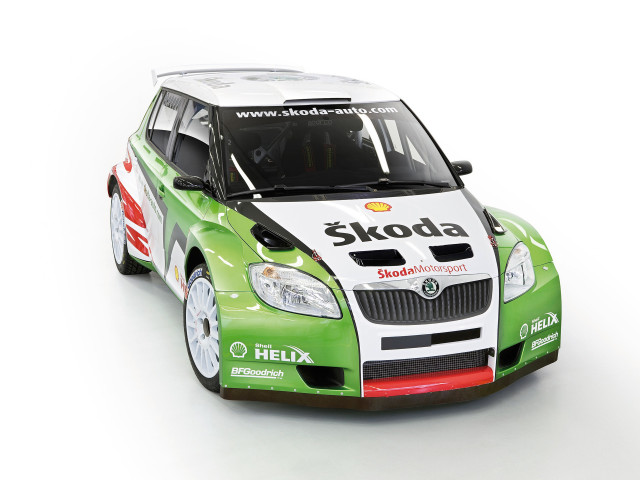 Skoda Fabia Super 2000 фото