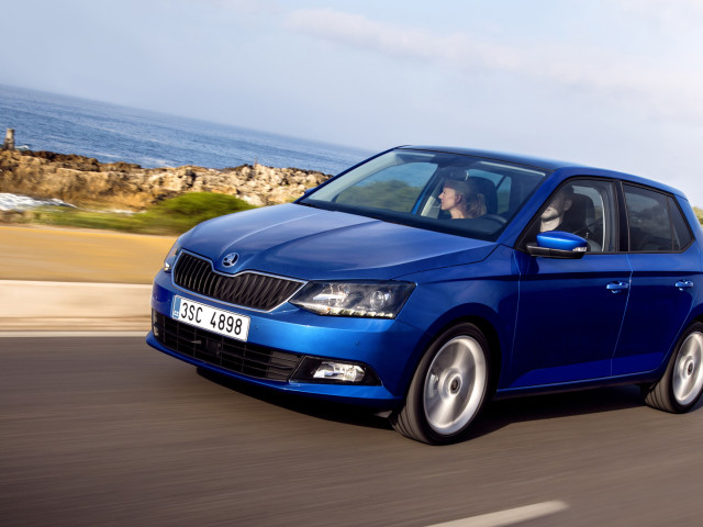 Skoda Fabia фото