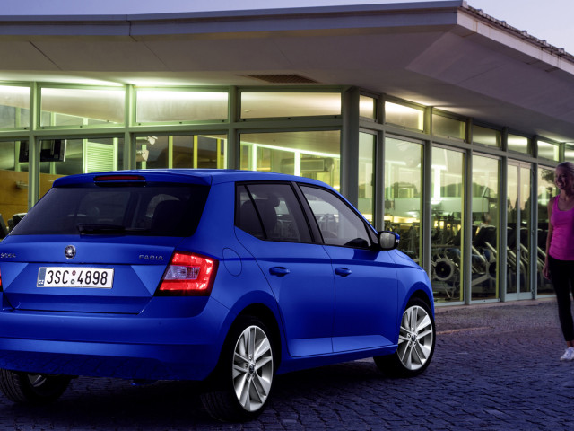 Skoda Fabia фото