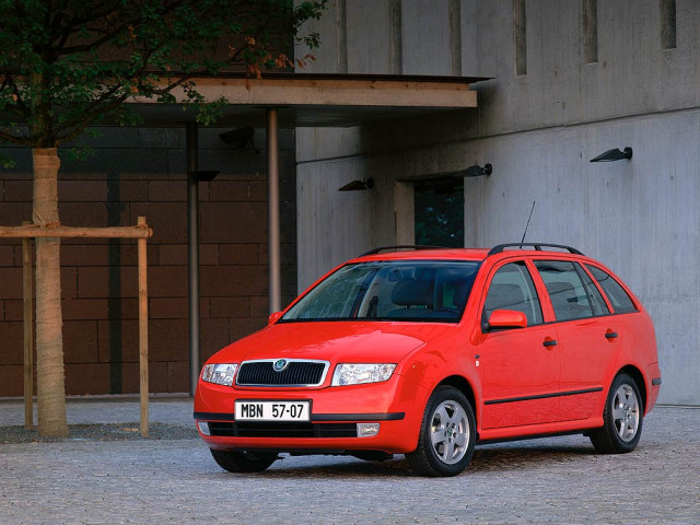 Skoda Fabia фото