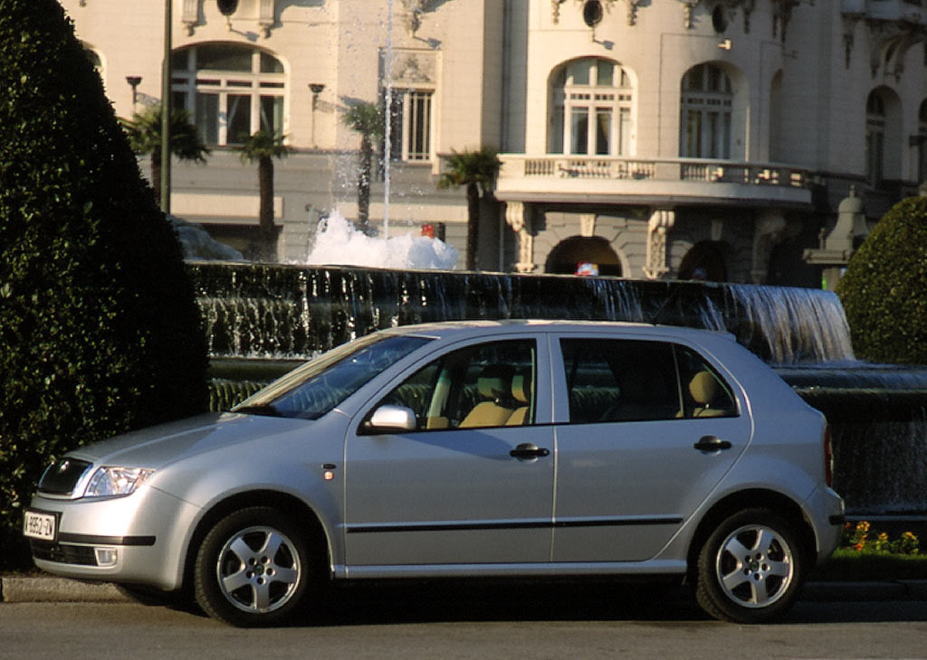 Skoda Fabia фото 16335