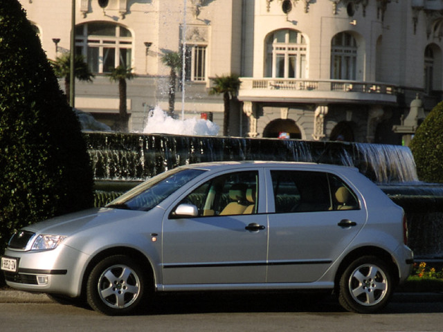 Skoda Fabia фото