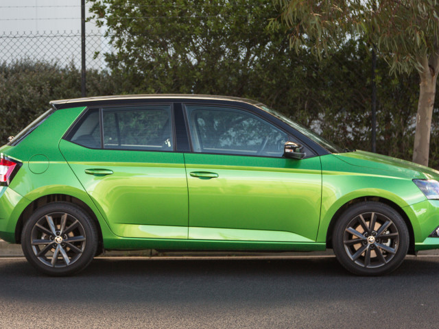 Skoda Fabia фото