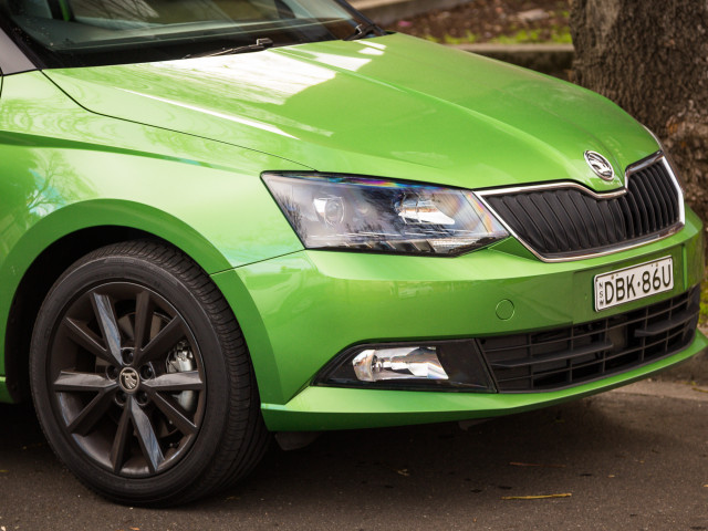 Skoda Fabia фото