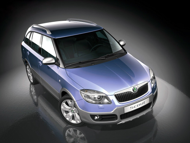 Skoda Fabia фото