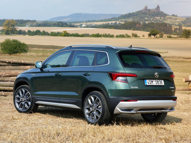 Skoda Karoq Scout фото