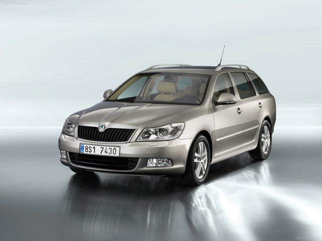 Skoda Octavia Combi фото