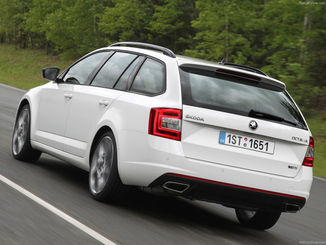 Skoda Octavia RS Combi фото