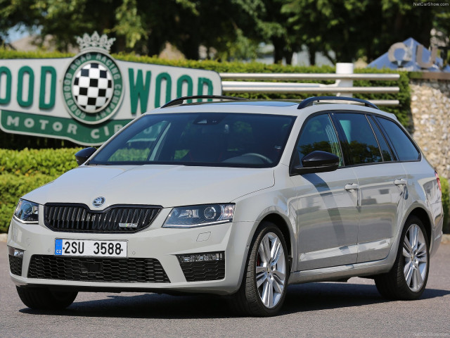 Skoda Octavia RS Combi фото