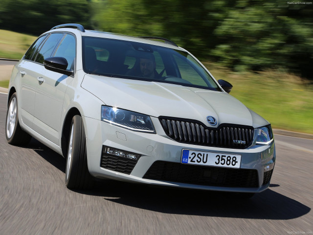 Skoda Octavia RS Combi фото