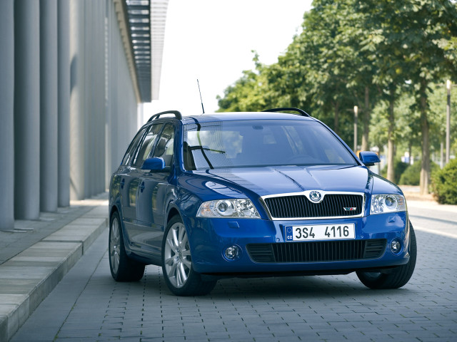 Skoda Octavia RS Combi фото