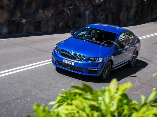 Skoda Octavia RS фото