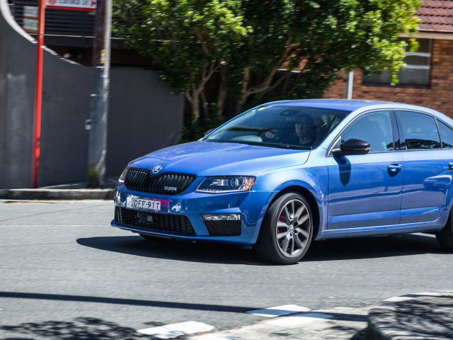 Skoda Octavia RS фото