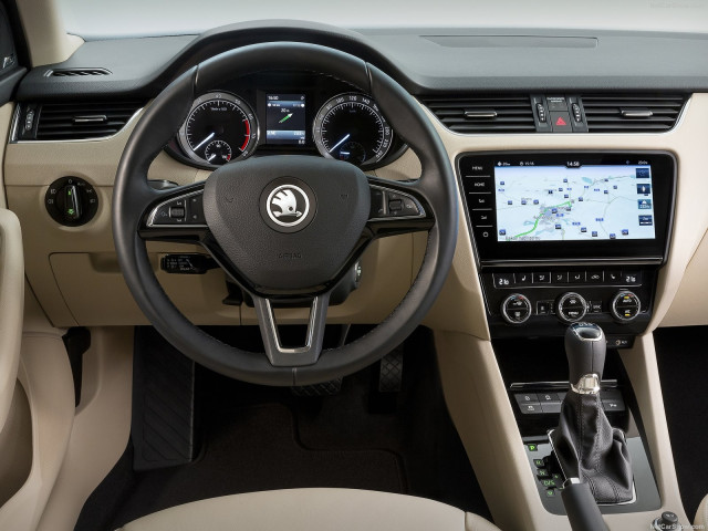 Skoda Octavia фото