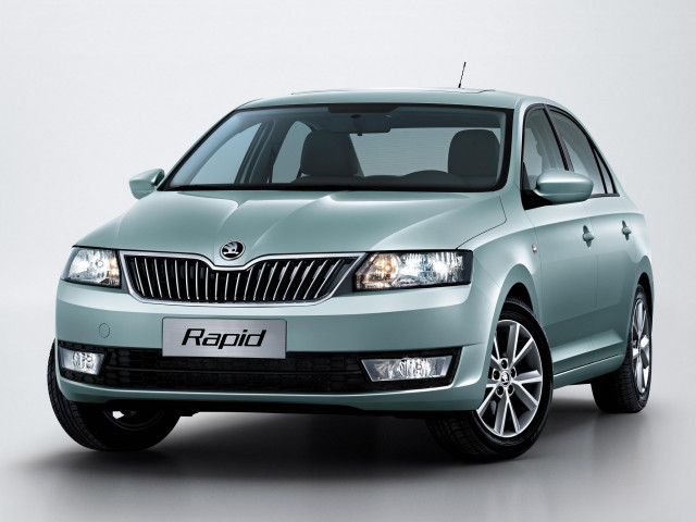 Skoda Rapid фото