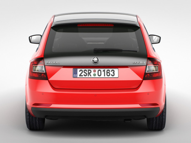 Skoda Rapid фото