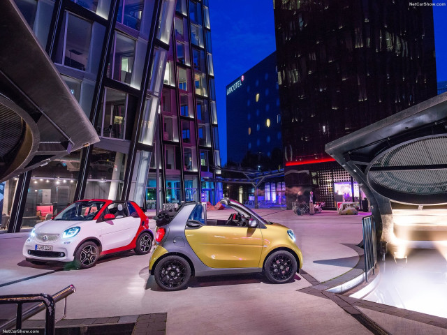 Smart Fortwo Cabrio фото