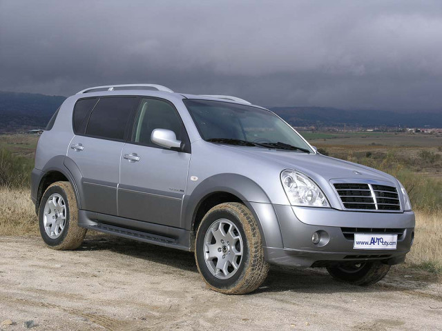 SsangYong Rexton II фото