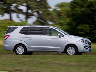 SsangYong Turismo фото