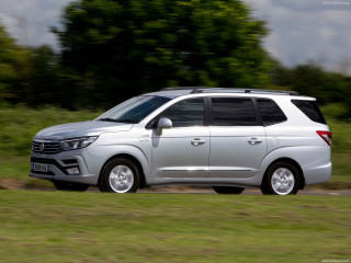 SsangYong Turismo фото