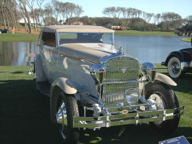 Stutz M-8 фото