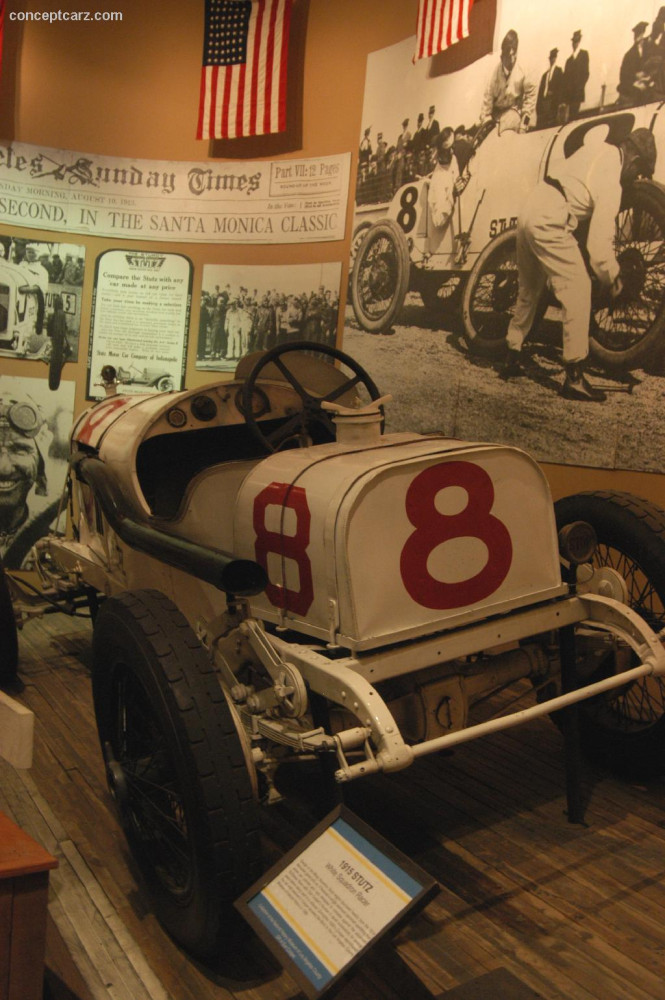 Stutz White Squadron Racer фото 25774