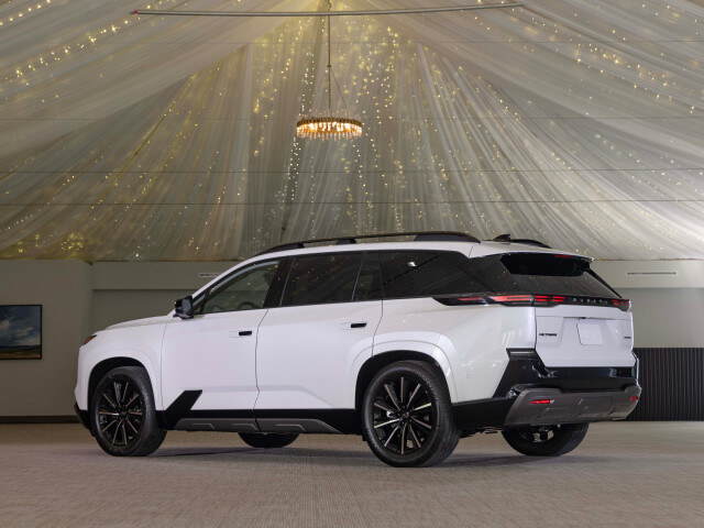 Subaru Getaway фото