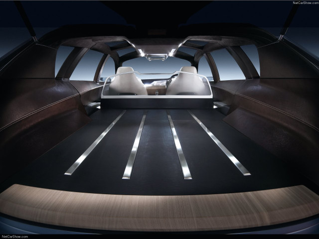 Subaru Advanced Tourer фото